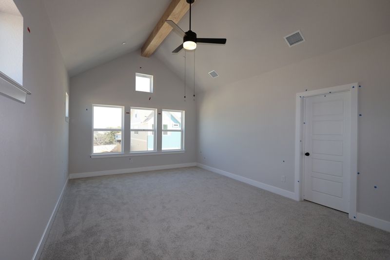 Double Creek Crossing - Quick Move-in Homes - Craftsman por David Weekley Homes en Austin Texas