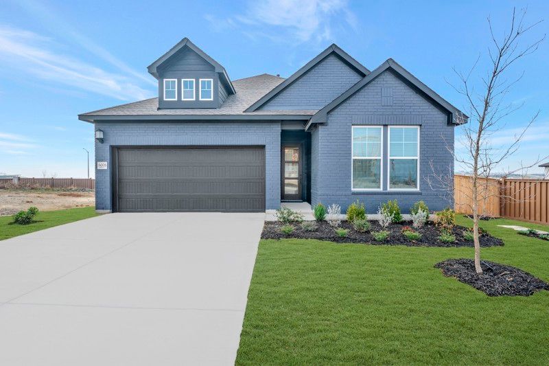 Lantana - Mayfair - Select Classic Series: New Braunfels, Texas - David Weekley Homes