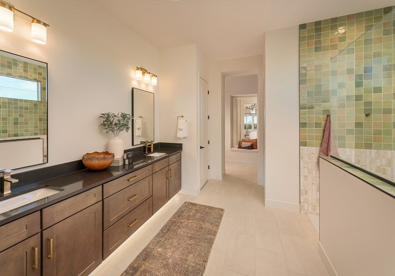 The Borgo - Owner's Bath