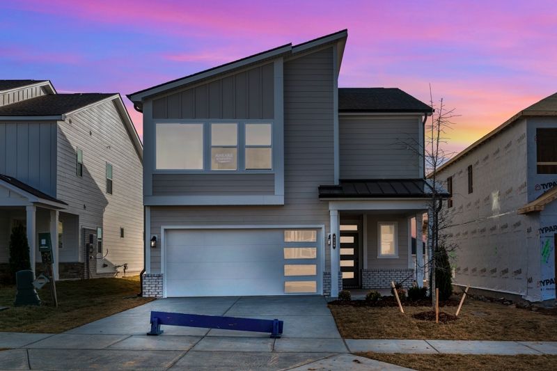 2159 Mackinac Bend (White Oak)