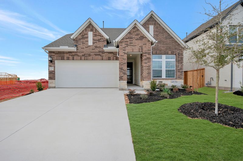 Poppy - Briggs Ranch - Select Classic Series: San Antonio, Texas - David Weekley Homes
