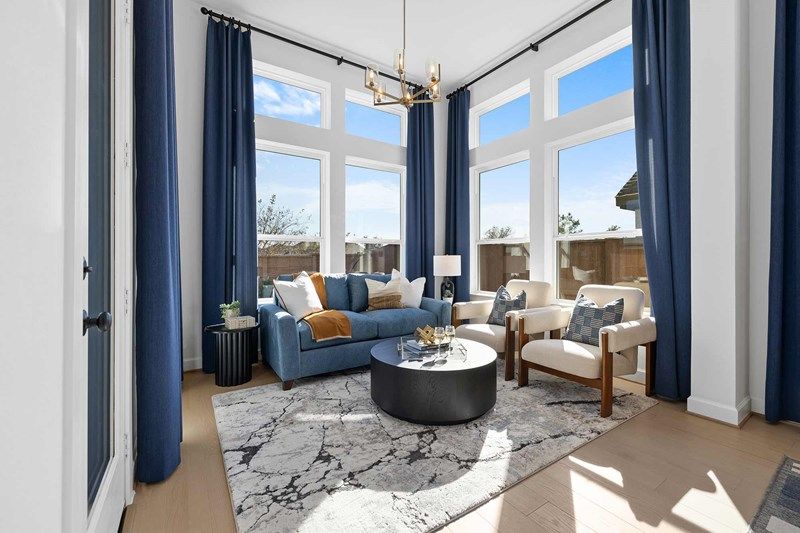 The Begonia - Sun Room