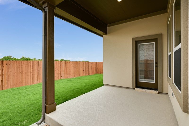 The Bingham - Patio