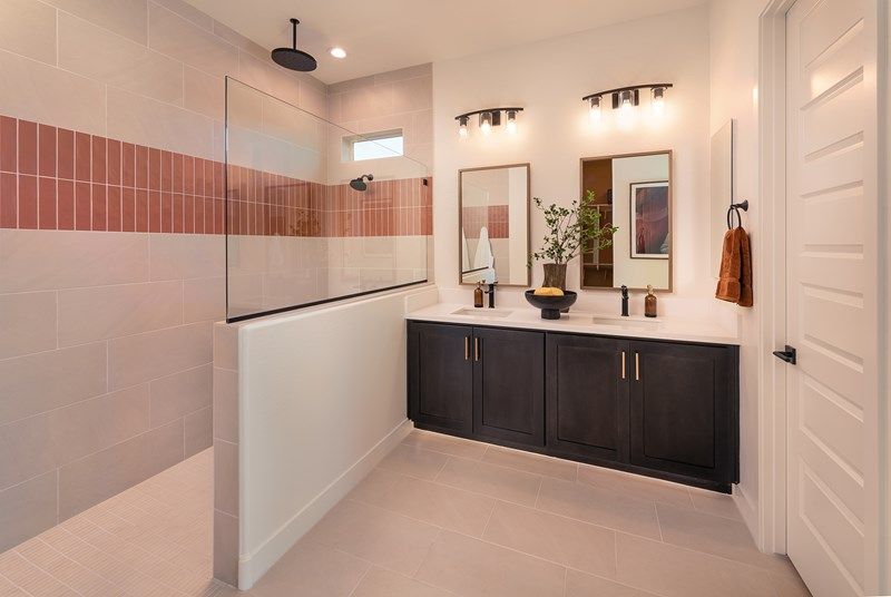 The Muscat - Owner's Bath