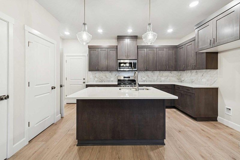 The Harland - Kitchen
