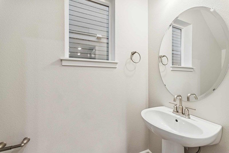 The Harland - Powder Bath