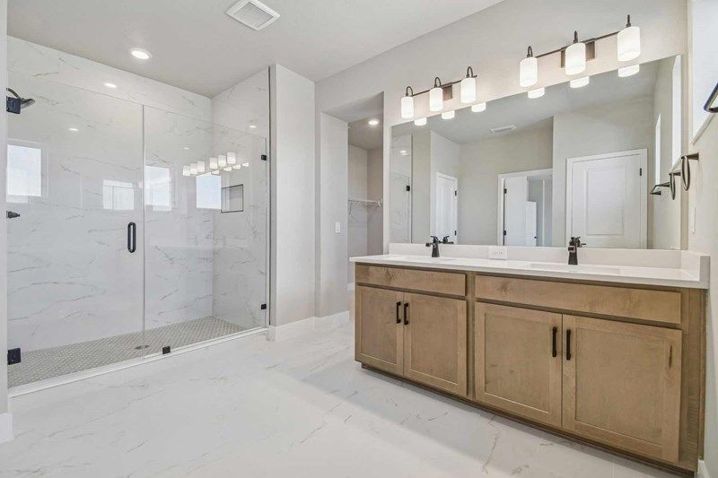 The Bradley - Owner's Bath