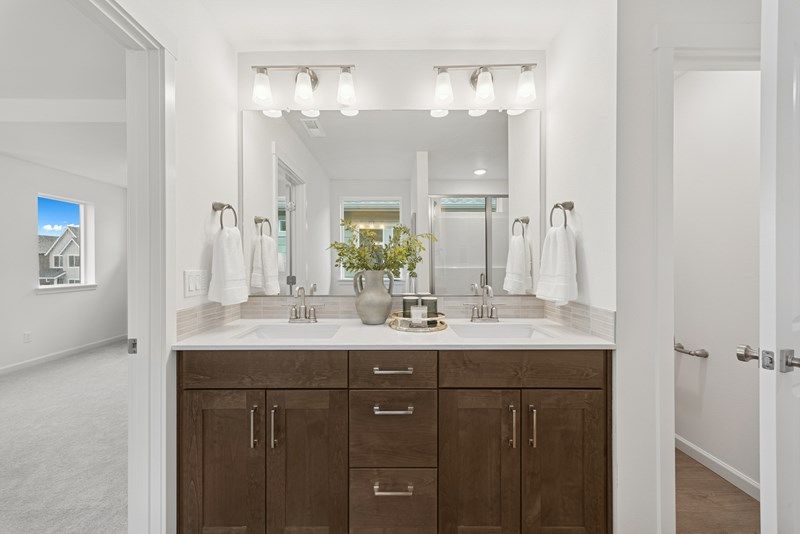 The Ratcliff - Owner's Bath