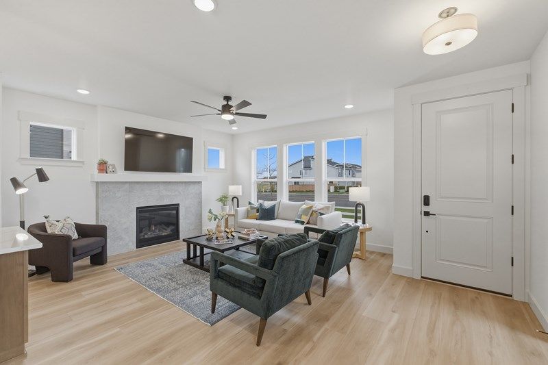 The Sidney II - Family Room