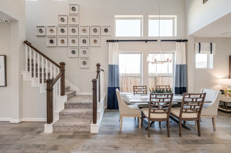 The Thomasville - Dining