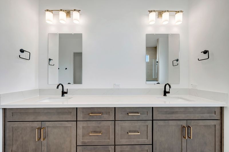 Owner's Bath