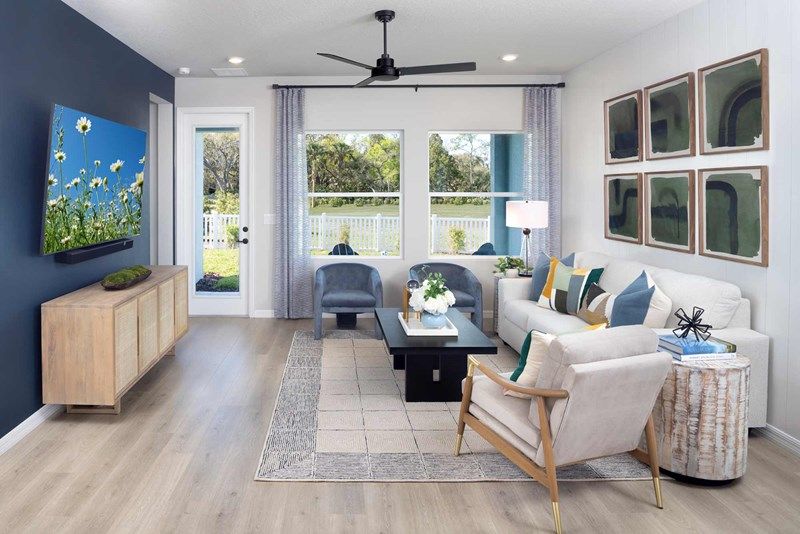 The Zander - Family Room