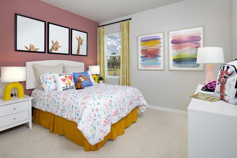 The Zander - Bedroom