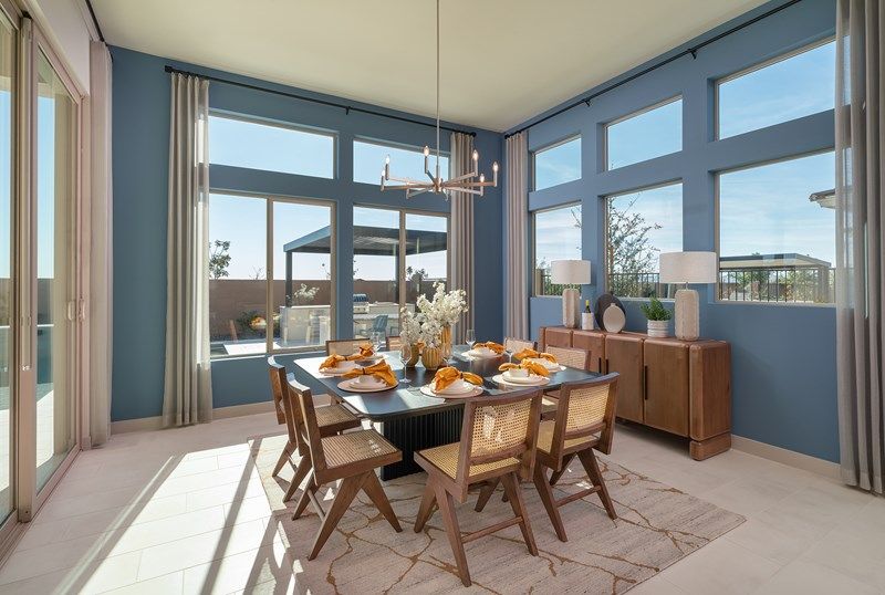 The Pineridge - Dining