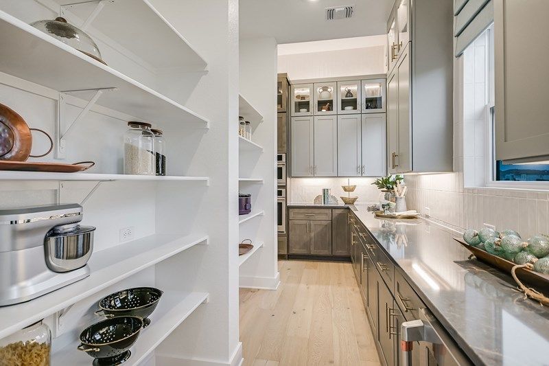 The Delgado - Kitchen