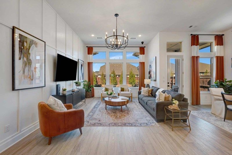 The Pemshore - Family Room