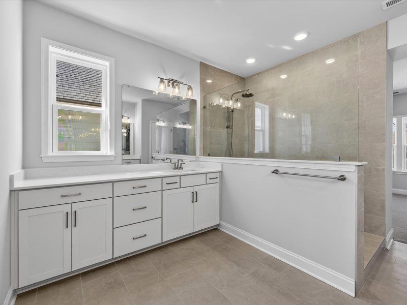 Owner's Bath