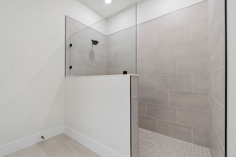 Owner's Bath