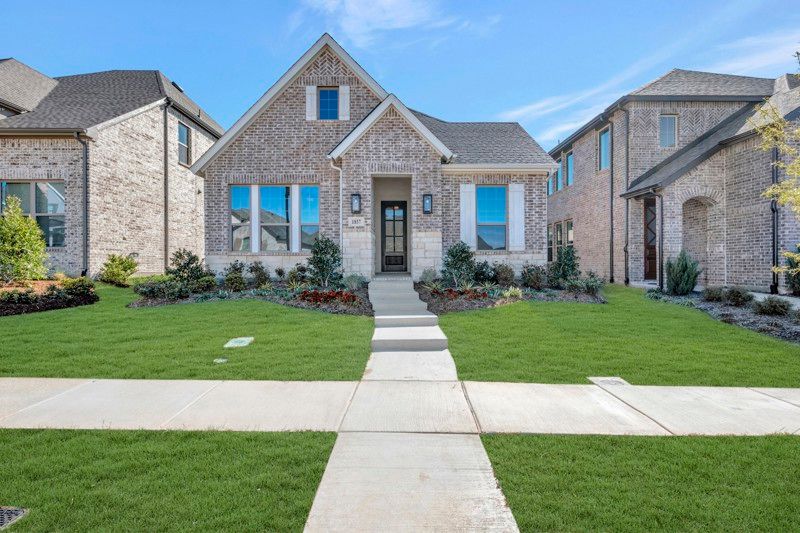 Amalia - Mantua Point Gardens: Van Alstyne, Texas - David Weekley Homes