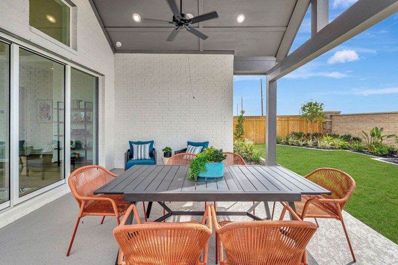 The Kingsland - Outdoor Living