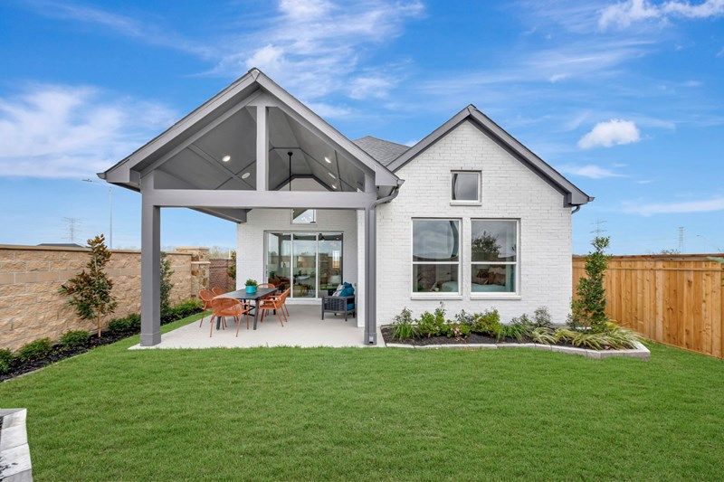 The Kingsland - Exterior Rear