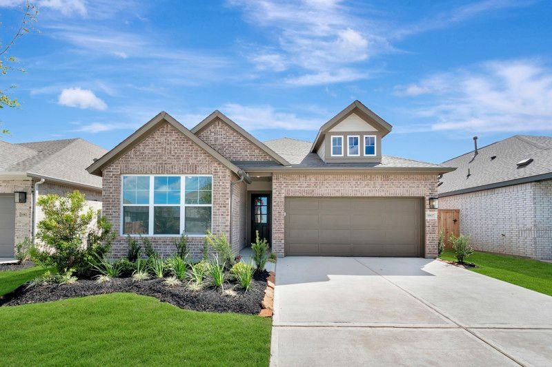 Woodworth - Jordan Ranch 45' Homesites: Fulshear, Texas - David Weekley Homes