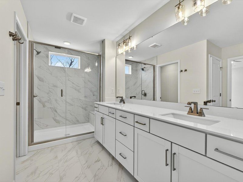 Owner's Bath