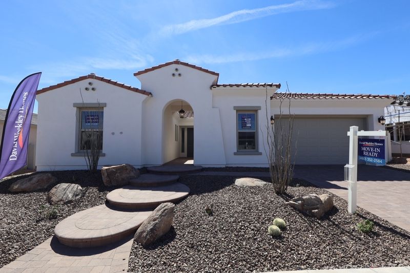 Lakin - Canyon Views – 70’ Sunrise Series: Litchfield Park, Arizona - David Weekley Homes