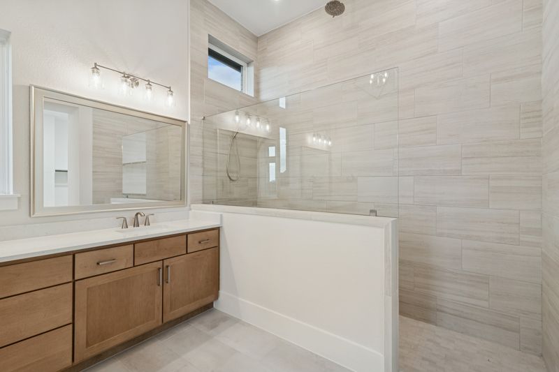 Owner's Bath