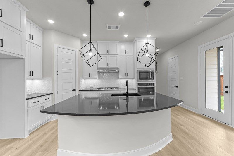 The Marietta - Kitchen