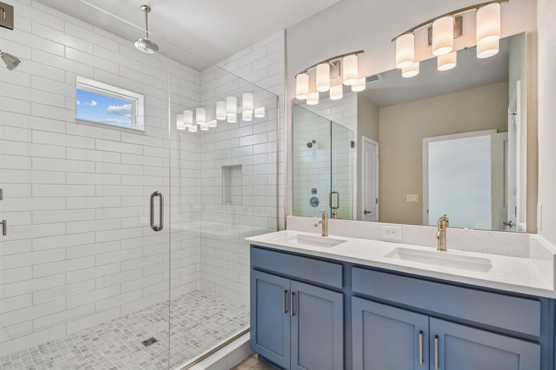 Owner's Bath