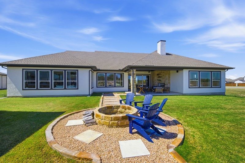 The Edwards - Outdoor Living