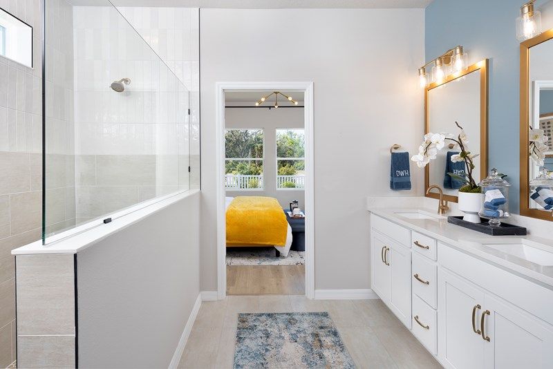 The Zander - Owner's Bath