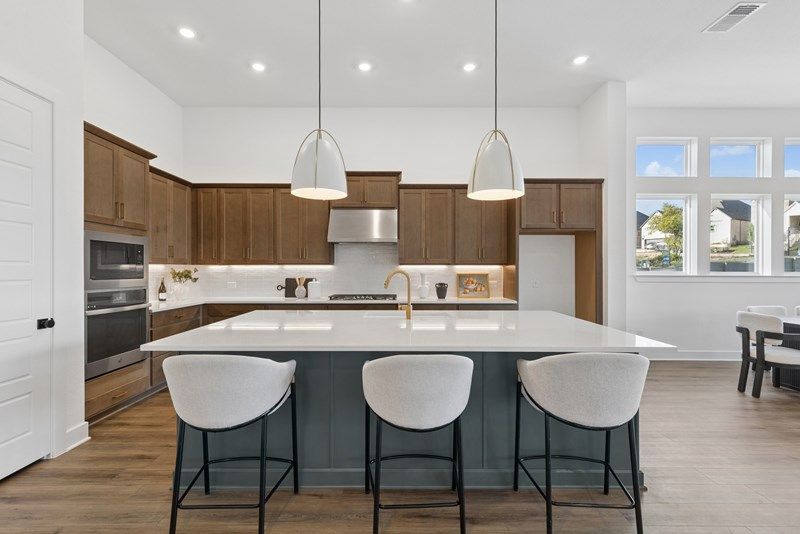 The Beeville - Kitchen