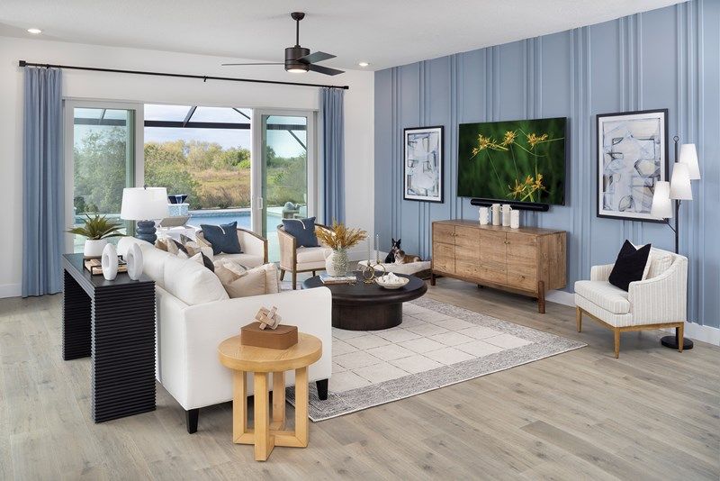 The Rubytail - Family Room