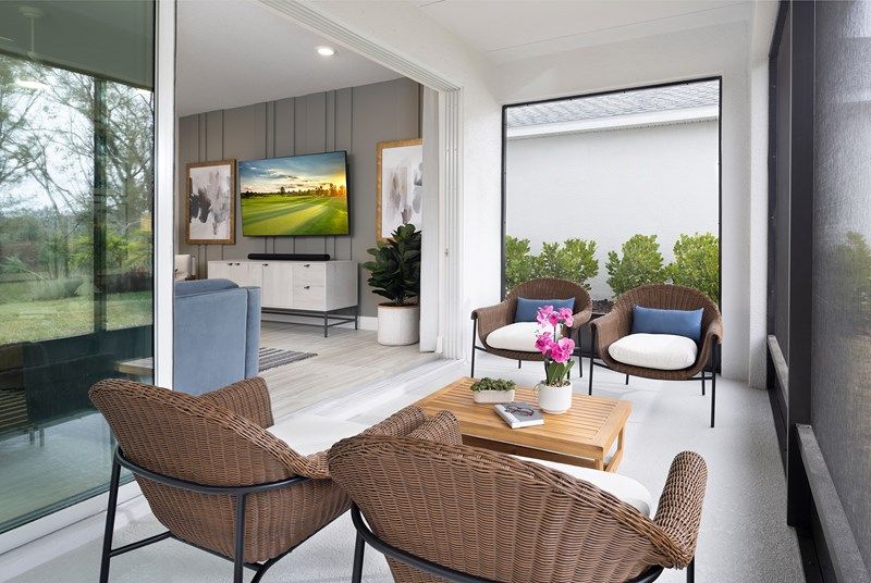 The Bradson - Sunroom