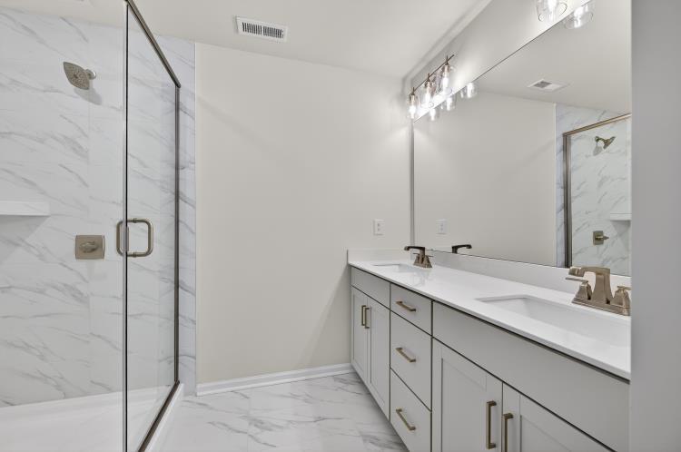 Owner's Bath
