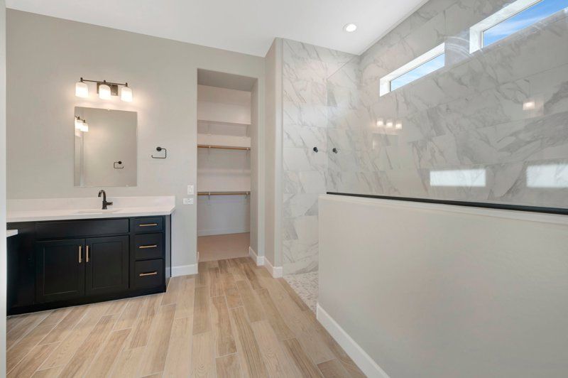 Owner's Bath