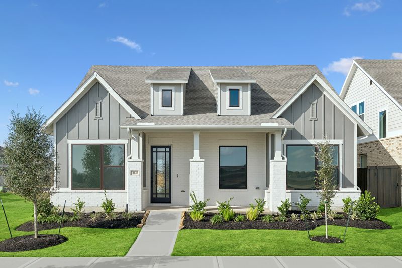 12123 Canal View Blvd (Broadway)