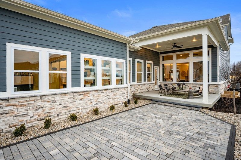 The Independence - Exterior Rear