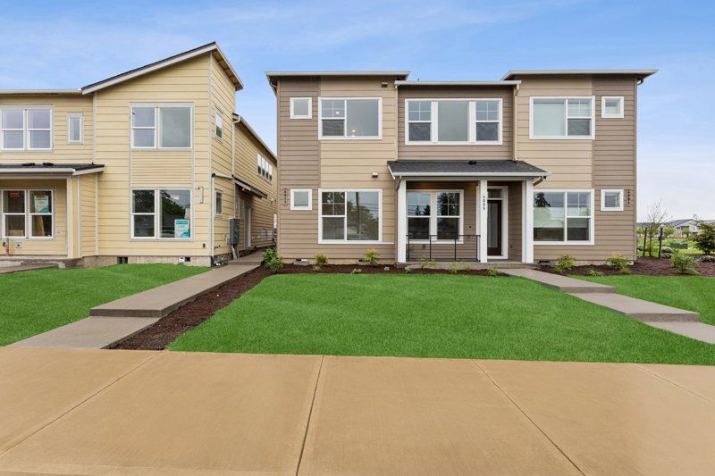 4017 SW 209th Ave (Cresent)