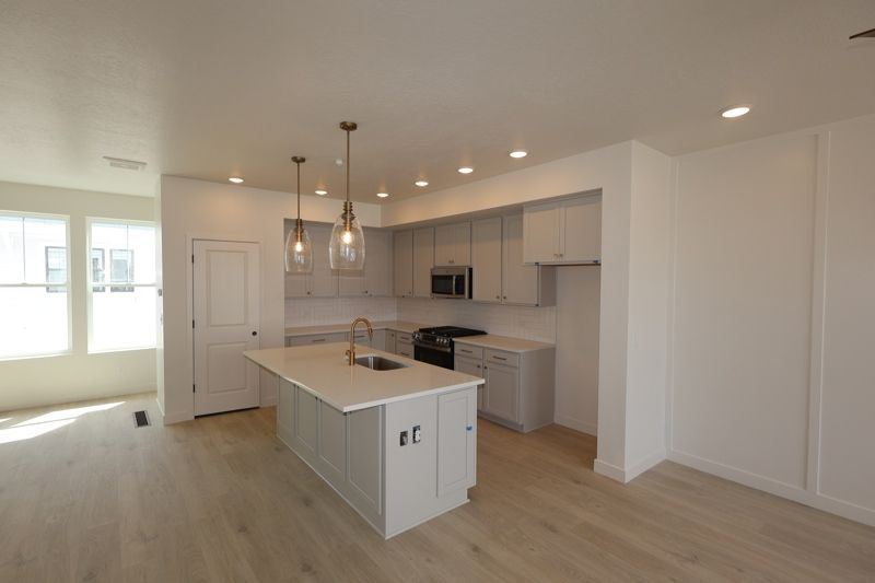 The Dawn at Daybreak por David Weekley Homes en Salt Lake City-Ogden Utah