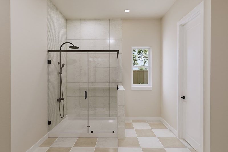 The Maple - Owner's Bath