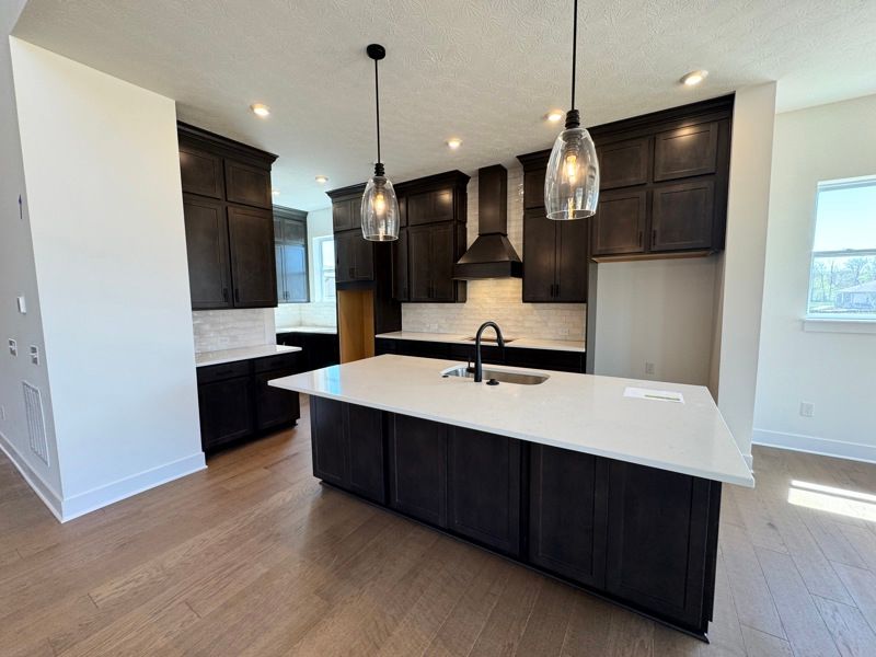 The Lakes at Grantham por David Weekley Homes en Indianapolis Indiana