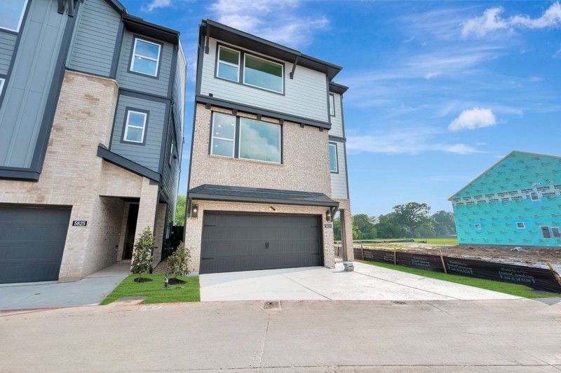 Trails at Waterside - Villas Series - Fort Worth, TX