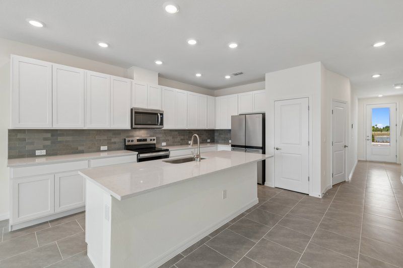 Waterset Townhomes por David Weekley Homes en Tampa-St. Petersburg Florida