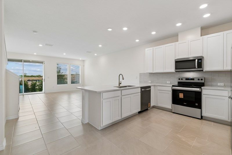 The Burney - Kitchen
