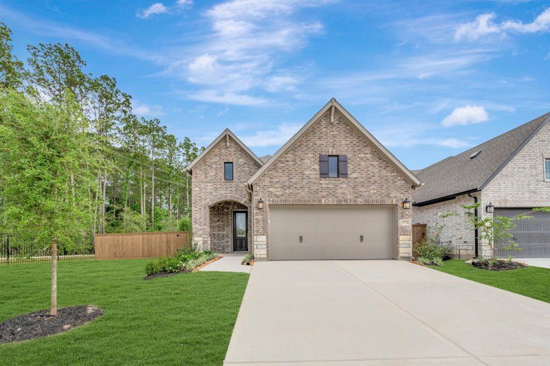 Hereford - The Highlands - Grove Collection: Porter, Texas - David Weekley Homes
