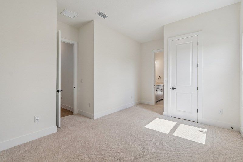 The Bonham - Bedroom