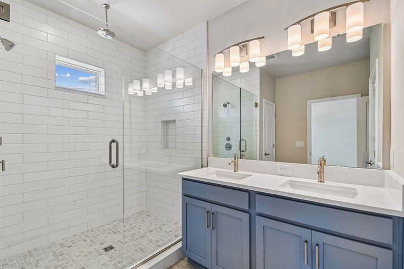 The Hartland - Owner's Bath